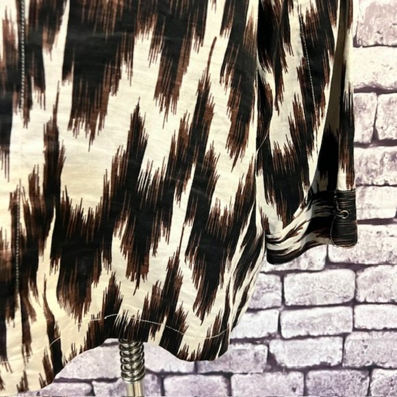 Chico's Button Down 3/4 Sleeve Linen Blouse Size XL - Picture 7 of 9